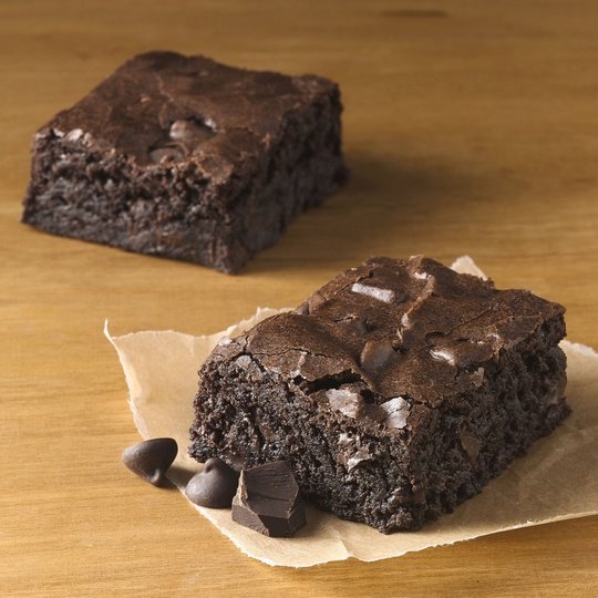 Betty Crocker Delights Supreme Chocolate Chunk Brownie Mix, 18 oz. Online now