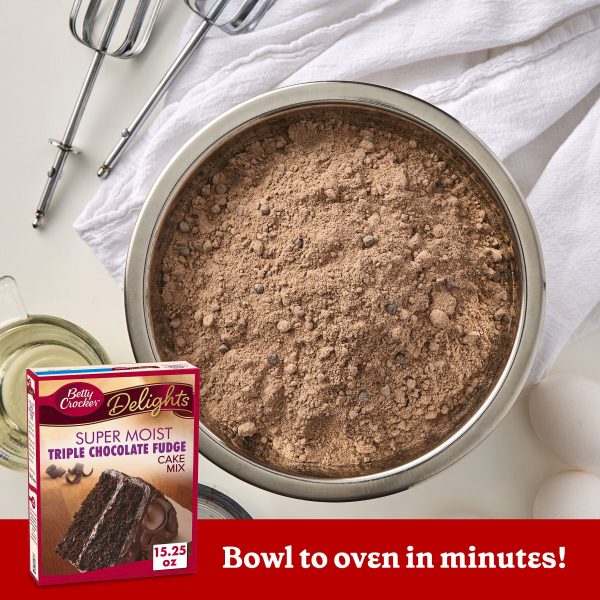 Betty Crocker Super Moist Triple Chocolate Fudge Cake Mix, 15.25 oz Sale